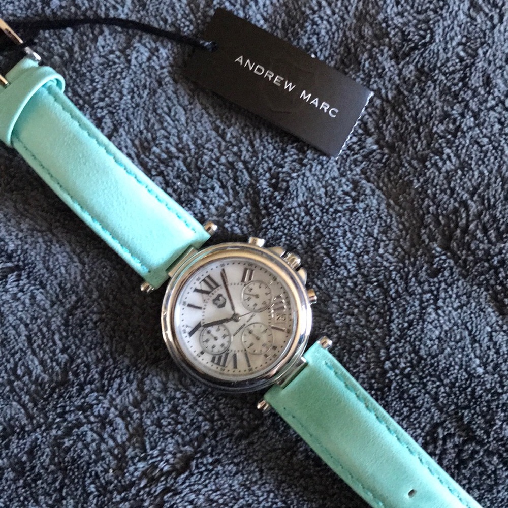 NWT Andrew Marc Jenn II watch